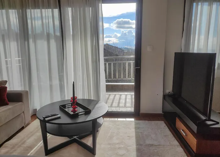 Kashmir Luxury Aparthotel 4*
