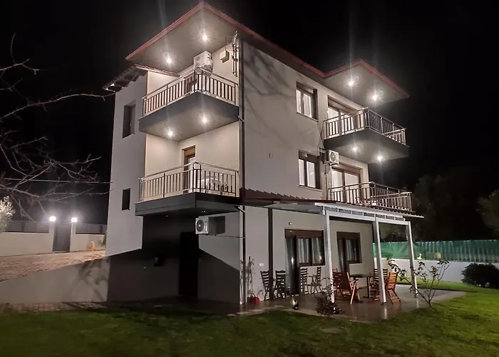Aparthotel Kashmir Luxury 4*