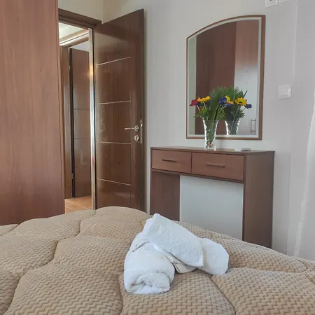 Kashmir Luxury 4* Neos Marmaras