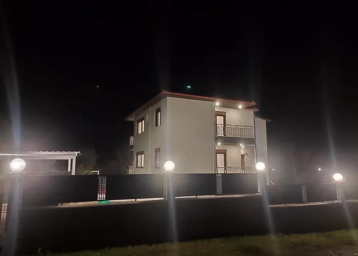 Kashmir Luxury 4* Néos Marmarás