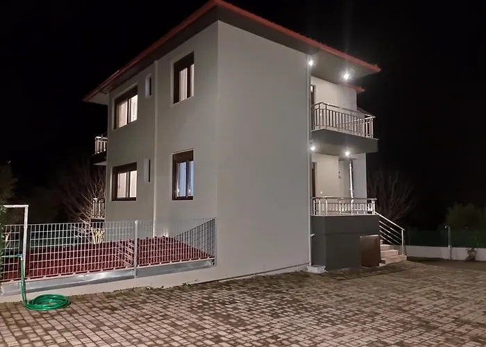 Kashmir Luxury 4* Néos Marmarás