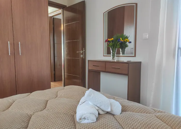 Kashmir Luxury 4* Néos Marmarás