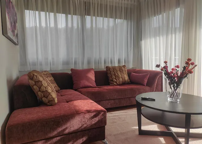 Kashmir Luxury Néos Marmarás