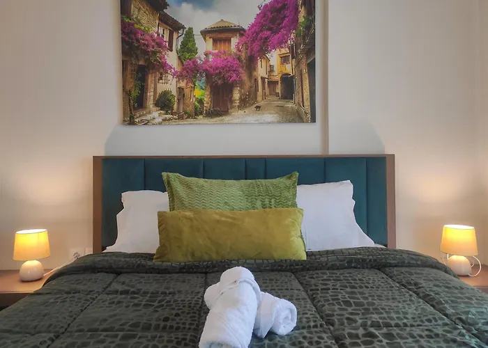 Kashmir Luxury Apart-hotel Néos Marmarás